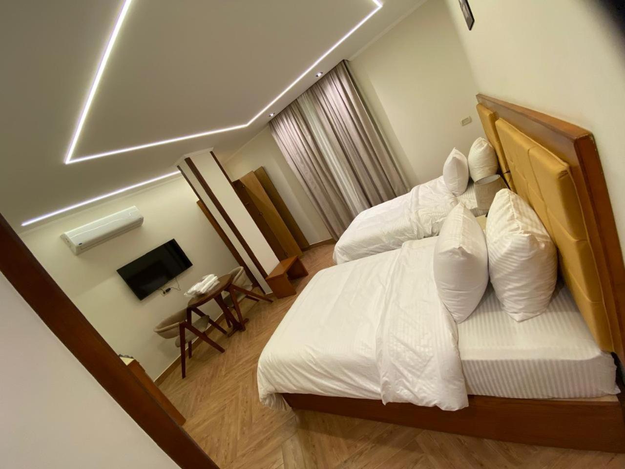 Bed & Breakfast Three Pyramids Boutique Cairo