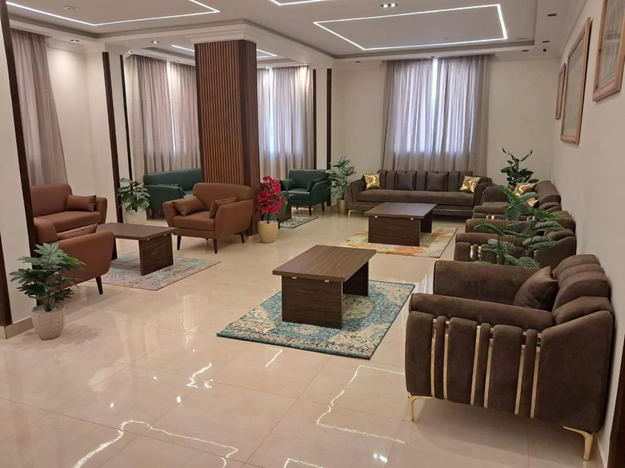 Three Pyramids Boutique Bed & Breakfast *
