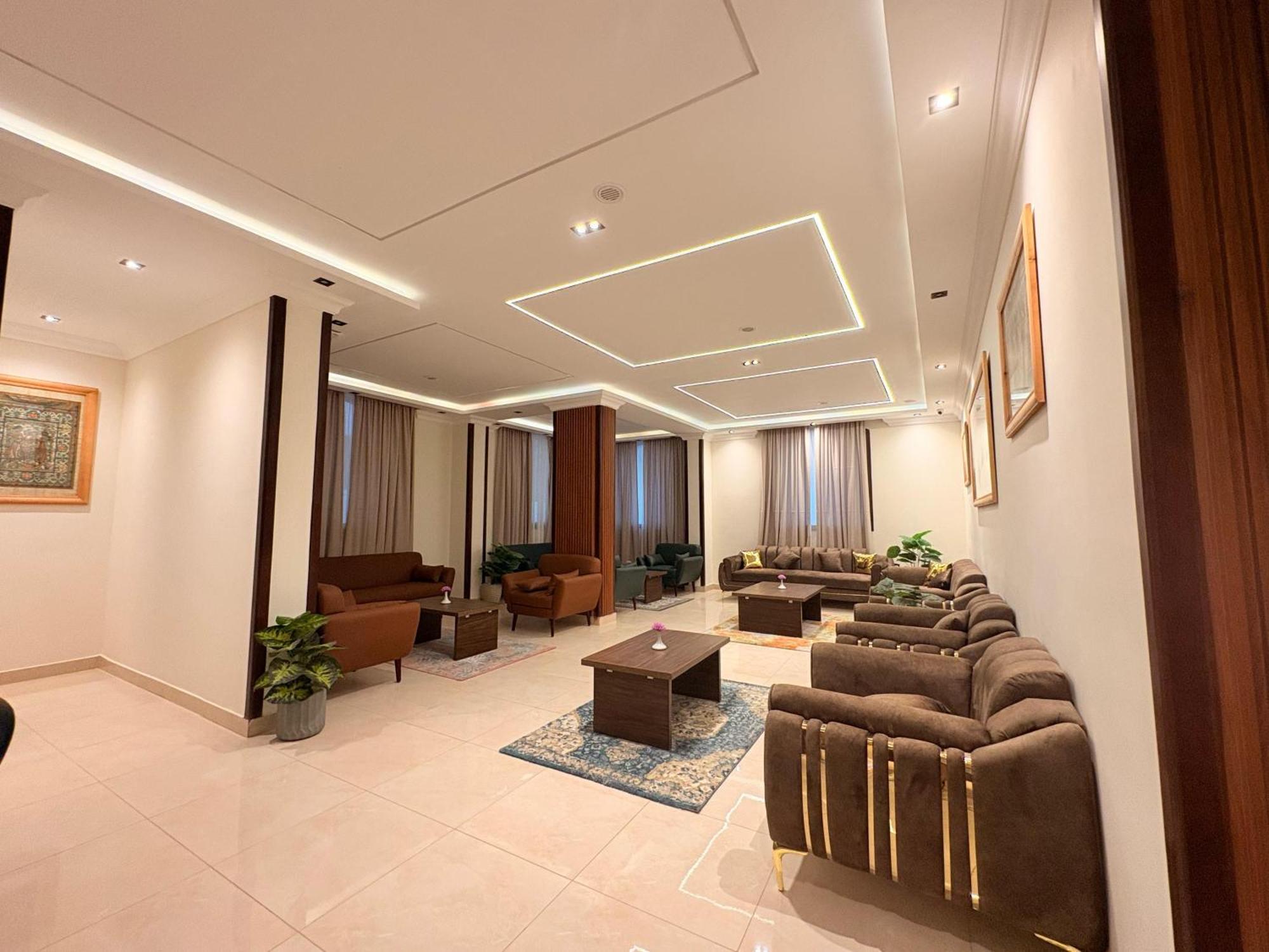 Bed & Breakfast Three Pyramids Boutique *