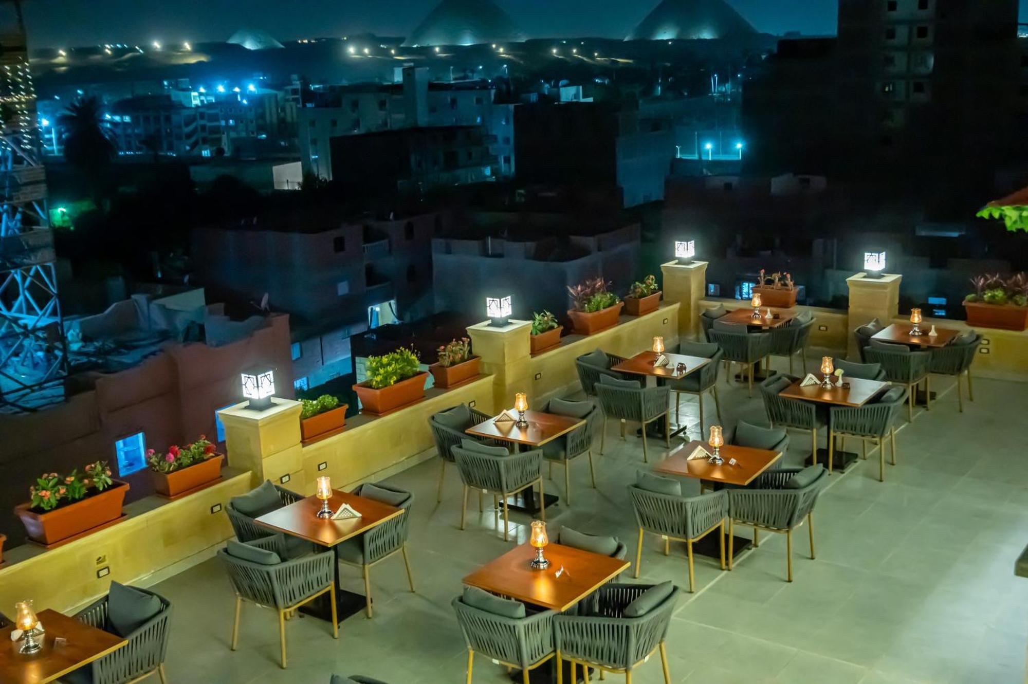 Three Pyramids Boutique Bed & Breakfast